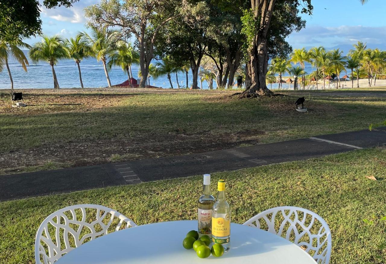 Sur La Plage, Village Vacances Sainte-Anne Екстериор снимка