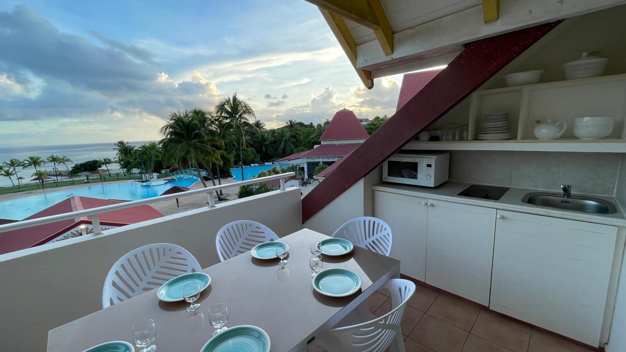 Sur La Plage, Village Vacances Sainte-Anne Екстериор снимка